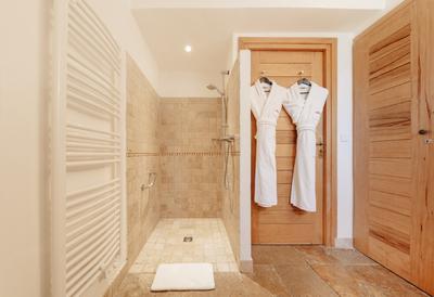 Guest room amenity