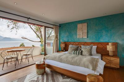 Santiago Junior Suite
