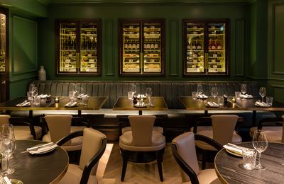 Hans' Bar & Grill Wine Room