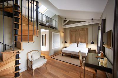 Executive Duplex Park and Village View