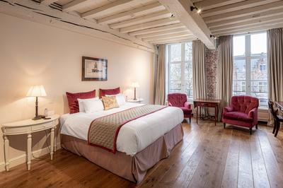Royal Executive Room - Canal view