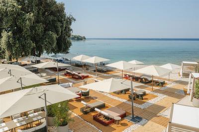 Meneghetti Beach Club