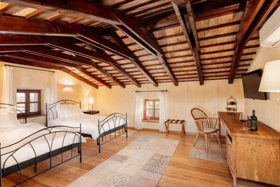 Vintage Room