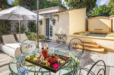 Villa Picasso with Private Plunge Pool