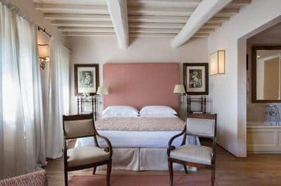 Medieval Village - Deluxe Room