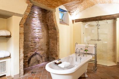 Medieval Village - Prestige Suite