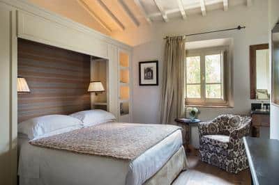 Medieval Village - Classic Room