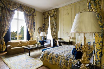 Prestige Room