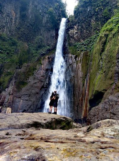 Del Toro Waterfall Hike