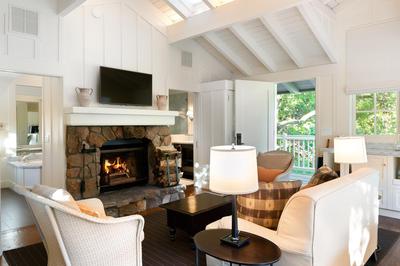 Treetop Room