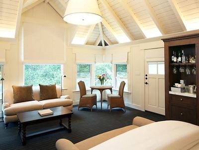 Oakview Room
