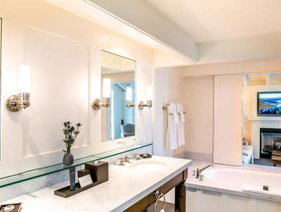 Treeline Suite