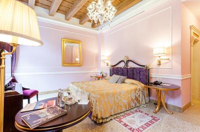 Elegance Room with Terrace