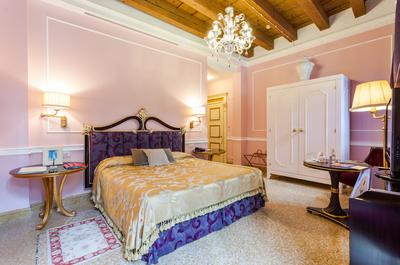 Elegance Room with Terrace