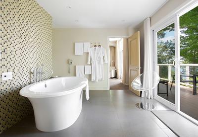 Oriole Suite