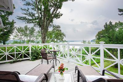 Montcalm Suite