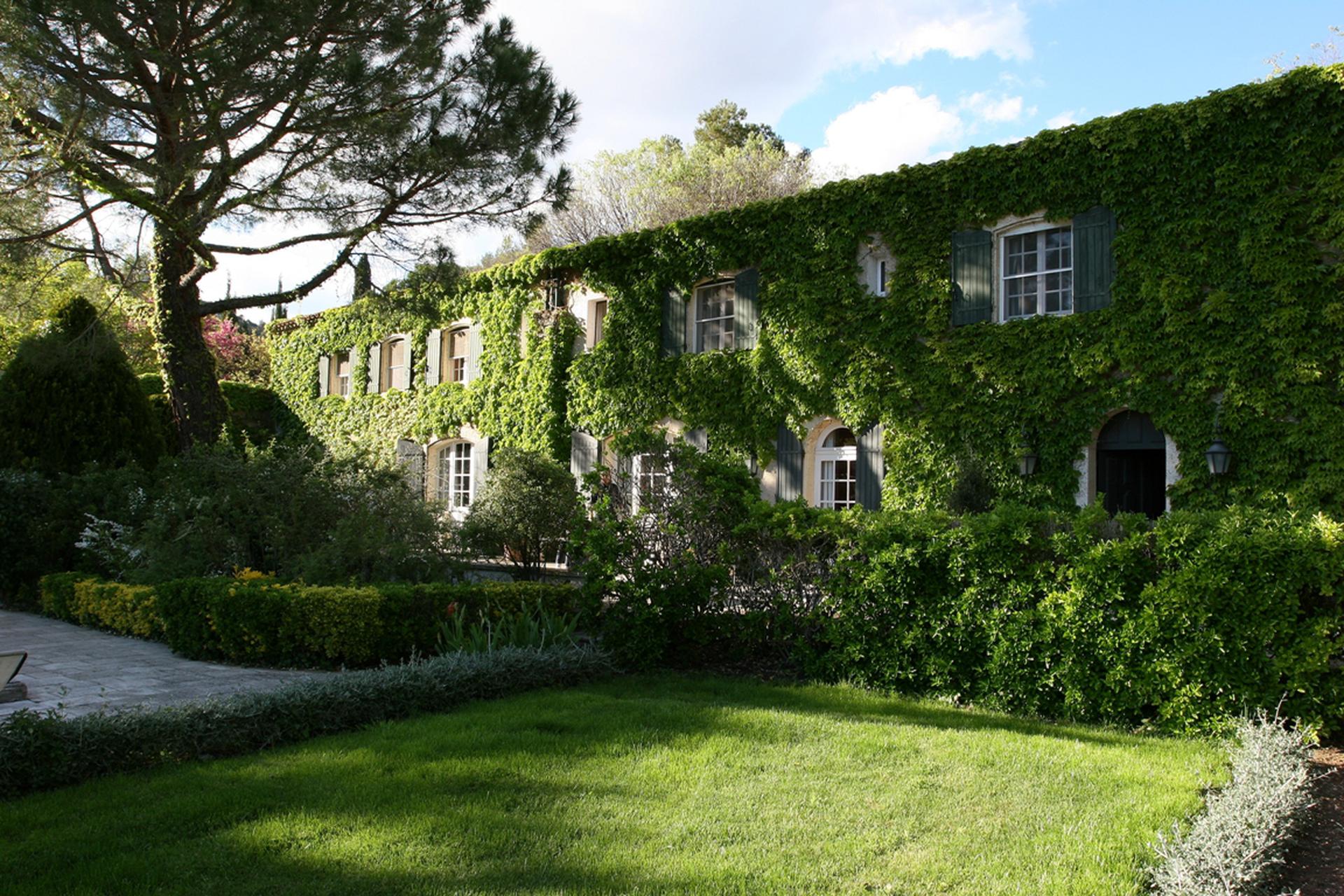 Baumanière Hôtel & Spa