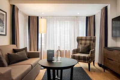 Suite