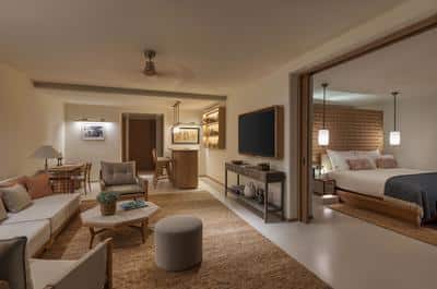 1-Bedroom Sea View Suite