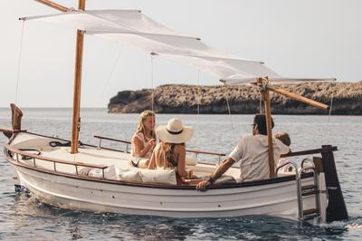 Private Bohemian Boat Tour