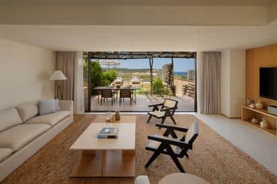 Seven Bedroom Residence