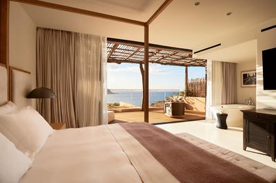 Five Bedroom Residence