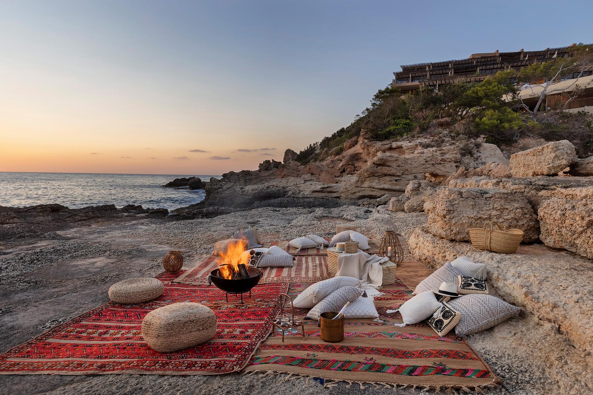Bohemian Picnic at the Rocky Beach