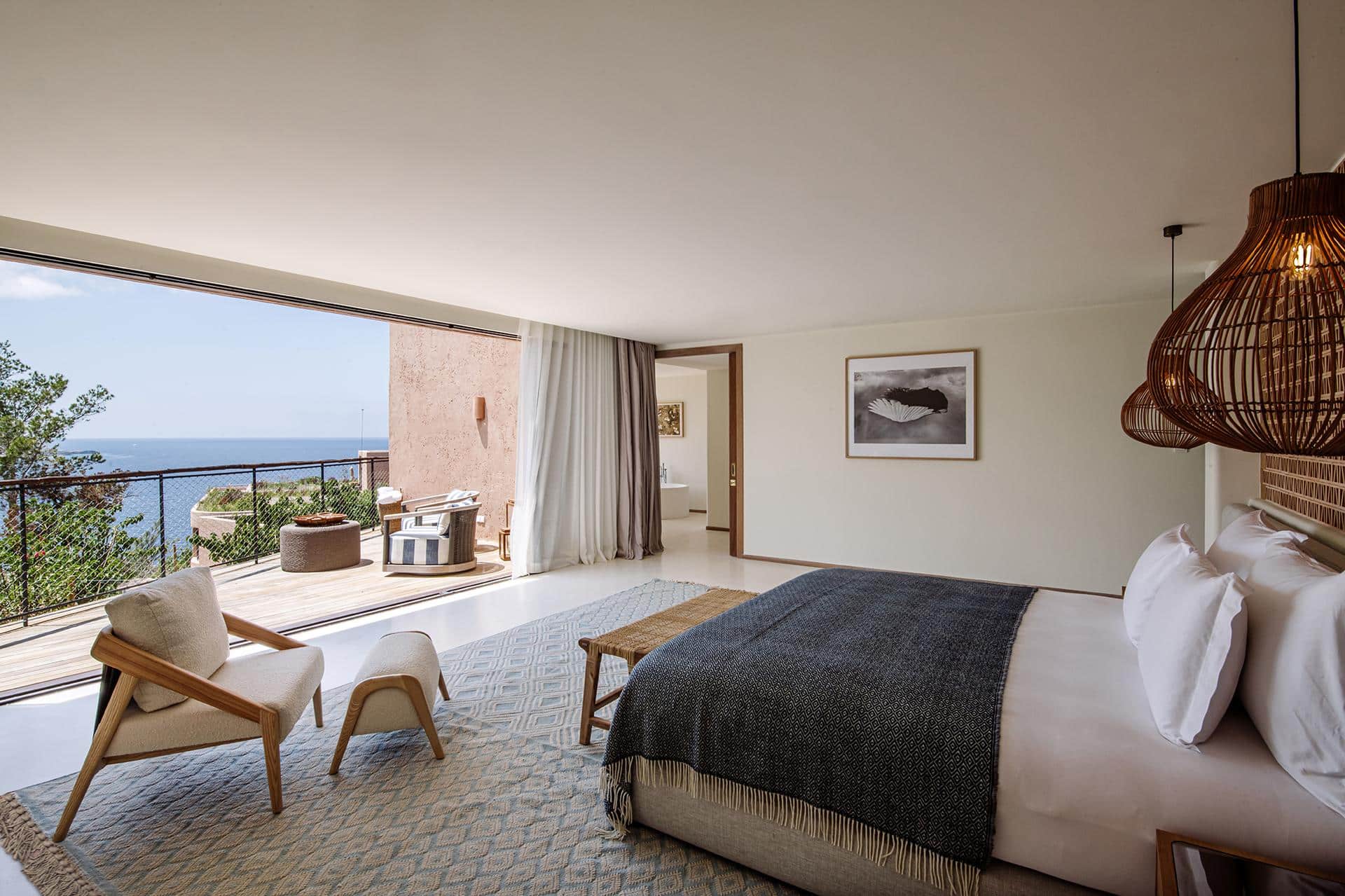 Ten Bedroom Mansion – The South Mansion