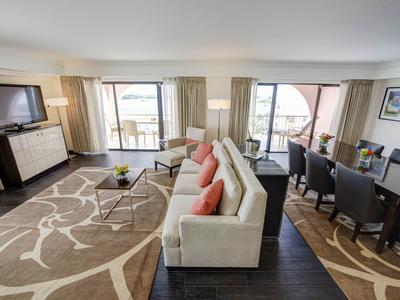 Penthouse Suite