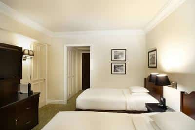 Executive Twin/Twin Guest Room