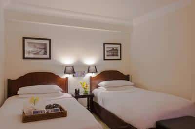 Deluxe Twin Bed