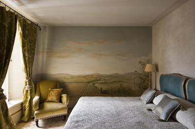 Sir Vincent Deluxe Room
