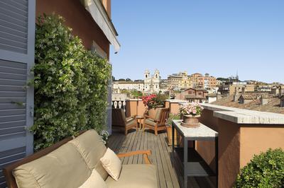 Penthouse Suite