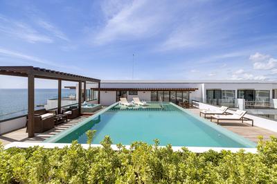 Diamond Suite Private Pool & Terrace