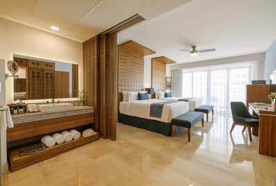 Agatha Room