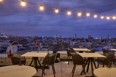 Seasonal 173 Rooftop Terrace