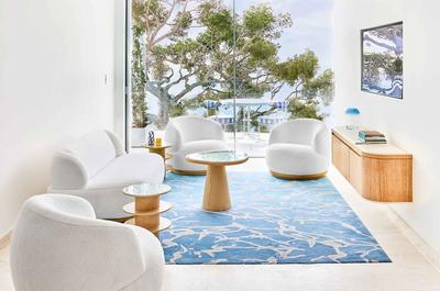 Corniche Suite