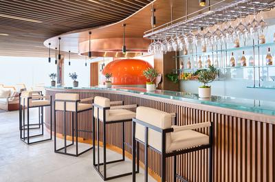 Pool Bar & Terrace