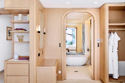 Corniche Garden Room