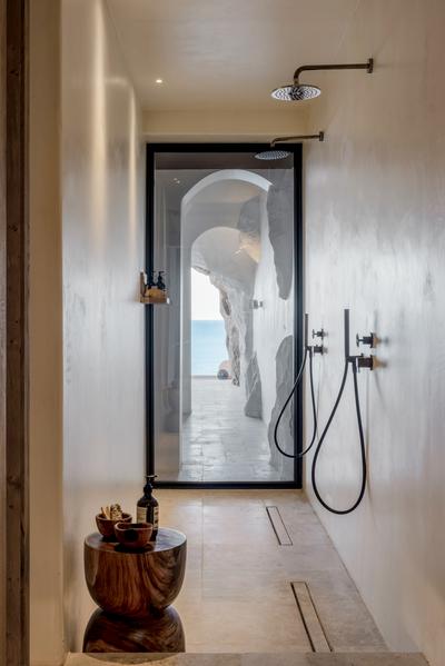 Cave Suite