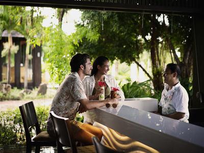 Bar Lounge