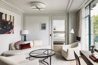 Suite Collection