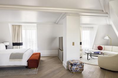 Suite Collection