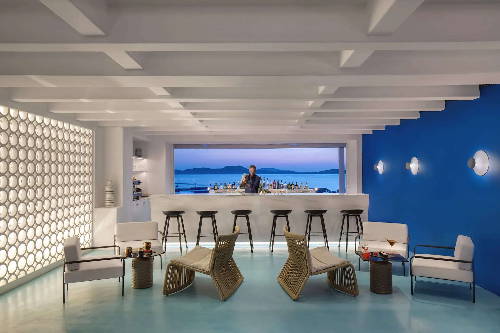 Bar