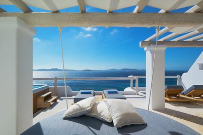 Executive Rooftop Suite - Sea View Terrace