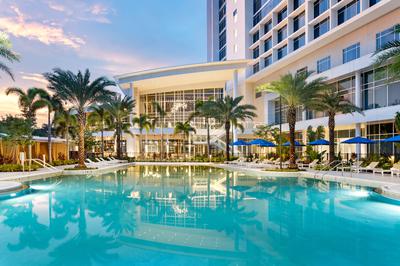 Outdoor Family Resort Pool