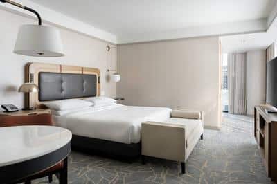 King Spa Corner Guest Room
