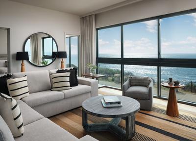 Ponto & Grandview Suite