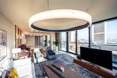 Diplomatic Suite