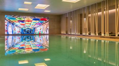 Andaz-Seoul-Gangnam-P179-Pool-with-LED.16x9